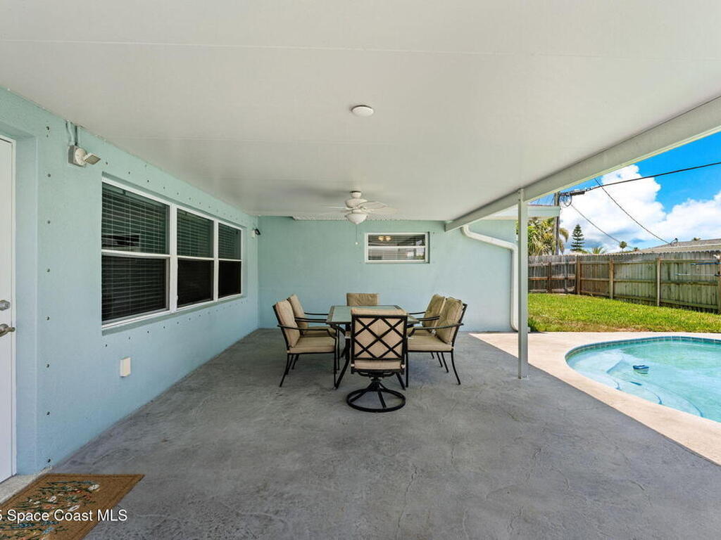215 S Robert Way, Satellite Beach, FL 32937