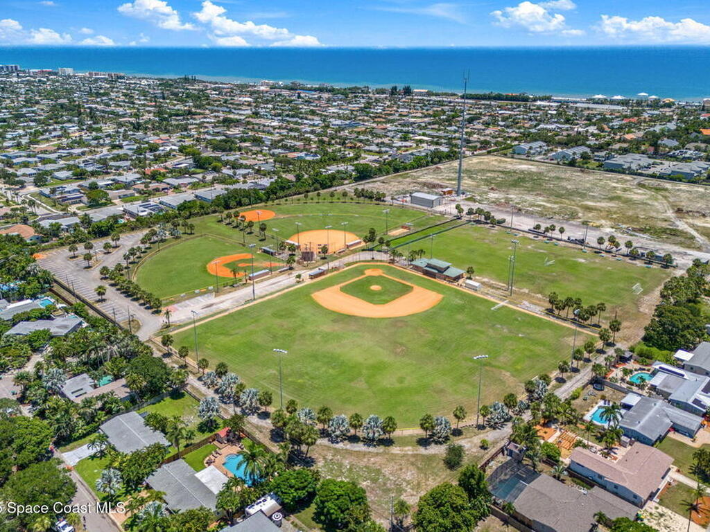 215 S Robert Way, Satellite Beach, FL 32937