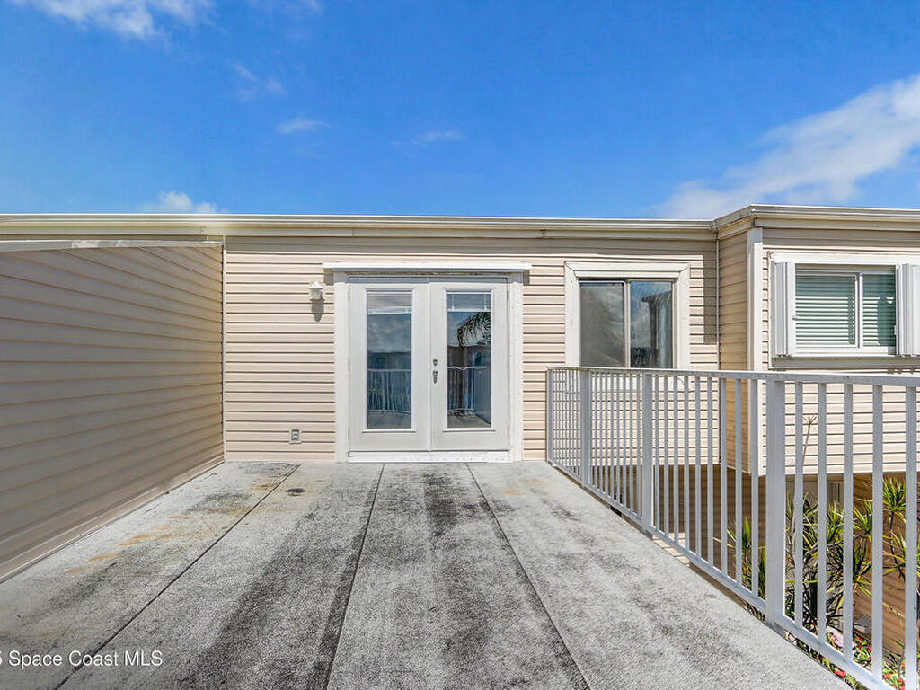 53 Emerald Court, Satellite Beach, FL 32937