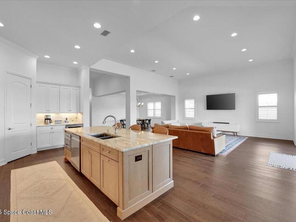 8387 Crimson Drive, Melbourne, FL 32940