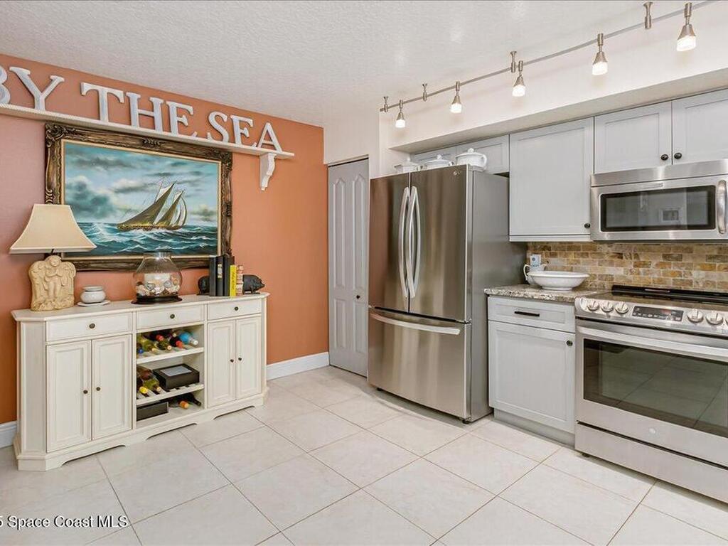 1575 N Highway A1a, Indialantic, FL 32903