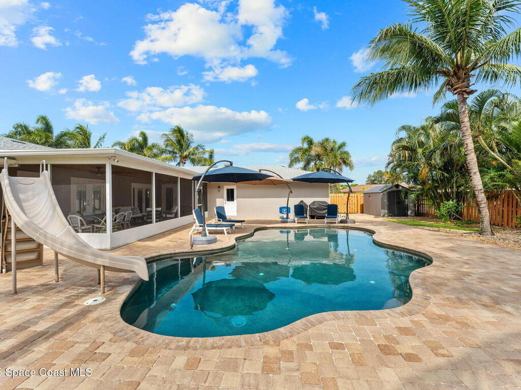 565 Solitaire Palm Drive, Indialantic, FL 32903