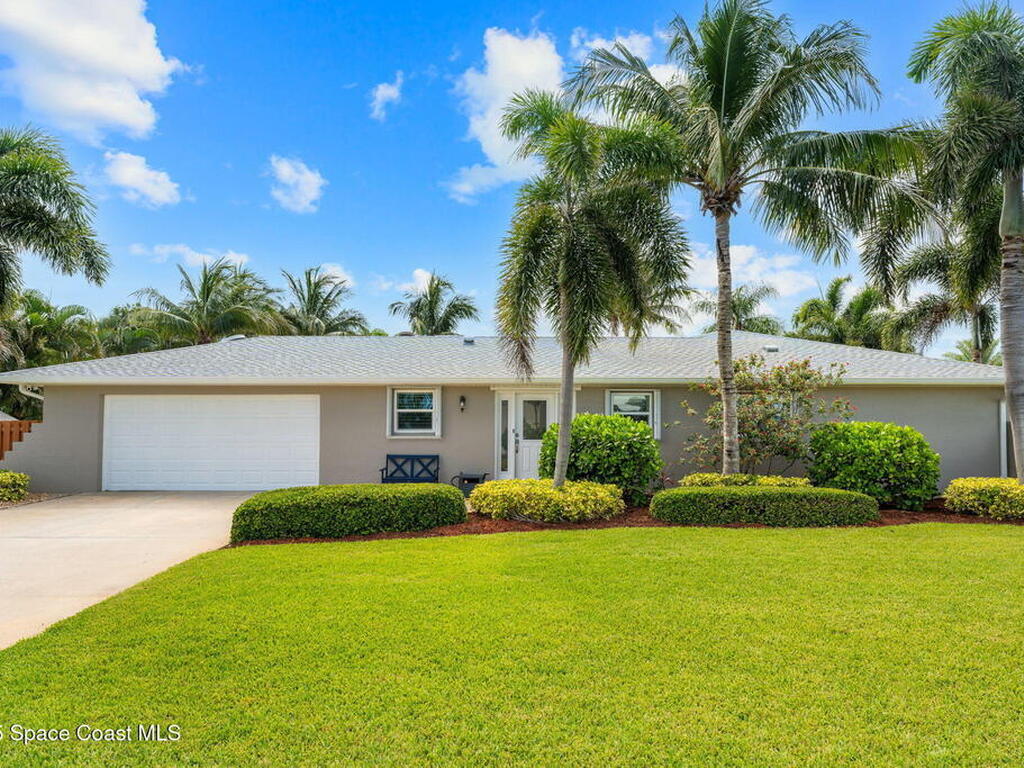 565 Solitaire Palm Drive, Indialantic, FL 32903