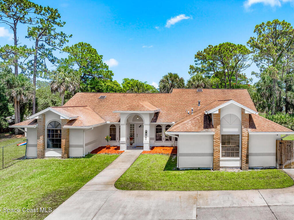 3055 Kershaw Court, Melbourne, FL 32934