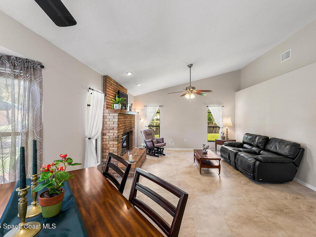 3055 Kershaw Court, Melbourne, FL 32934