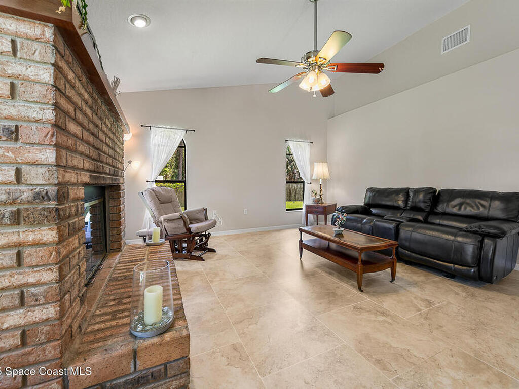 3055 Kershaw Court, Melbourne, FL 32934