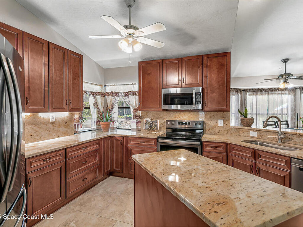 3055 Kershaw Court, Melbourne, FL 32934