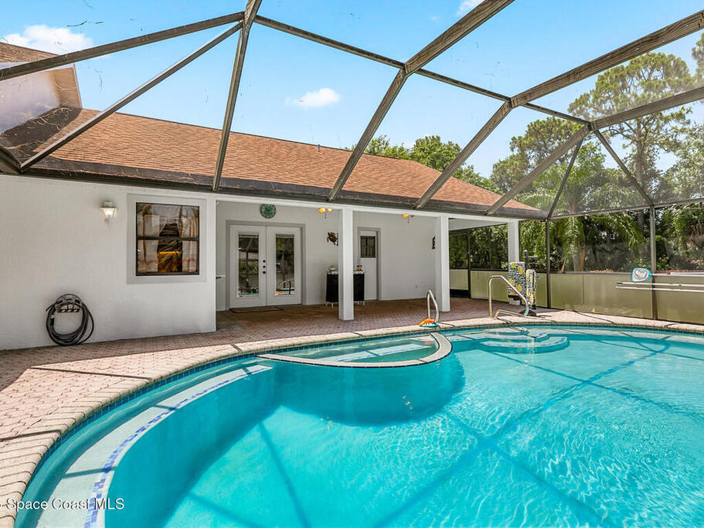 3055 Kershaw Court, Melbourne, FL 32934