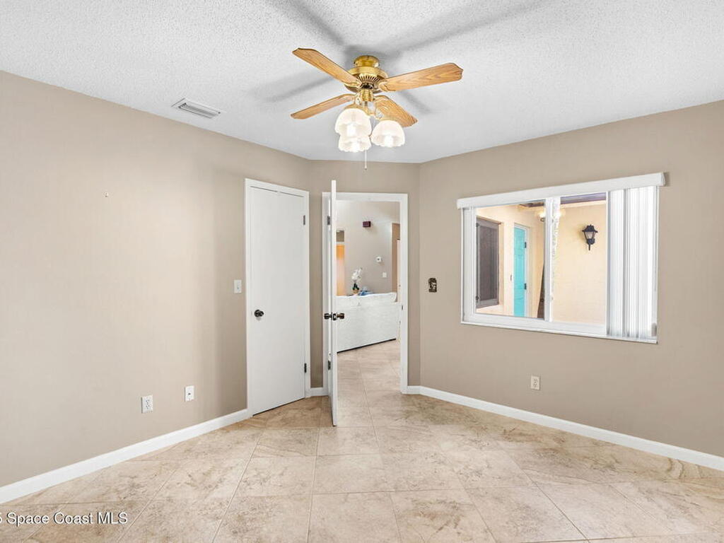 621 Manatee Drive, Satellite Beach, FL 32937