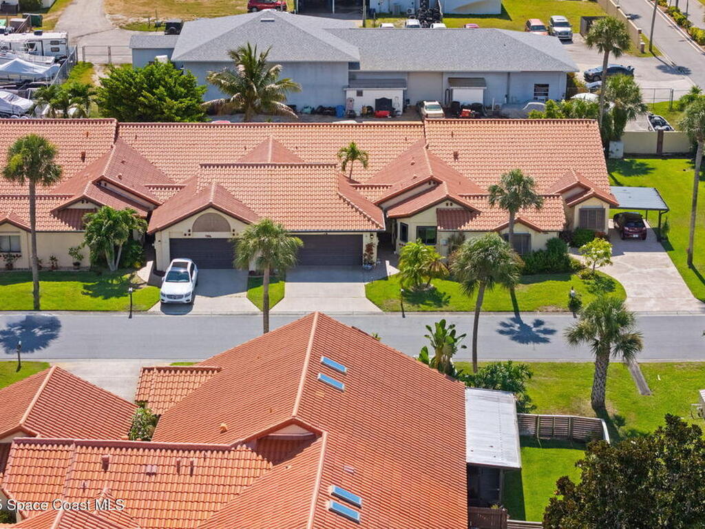 621 Manatee Drive, Satellite Beach, FL 32937