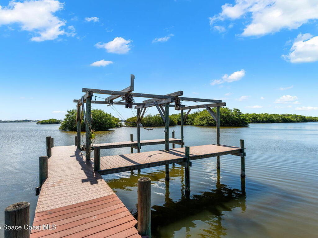 418 Lanternback Island Drive, Satellite Beach, FL 32937