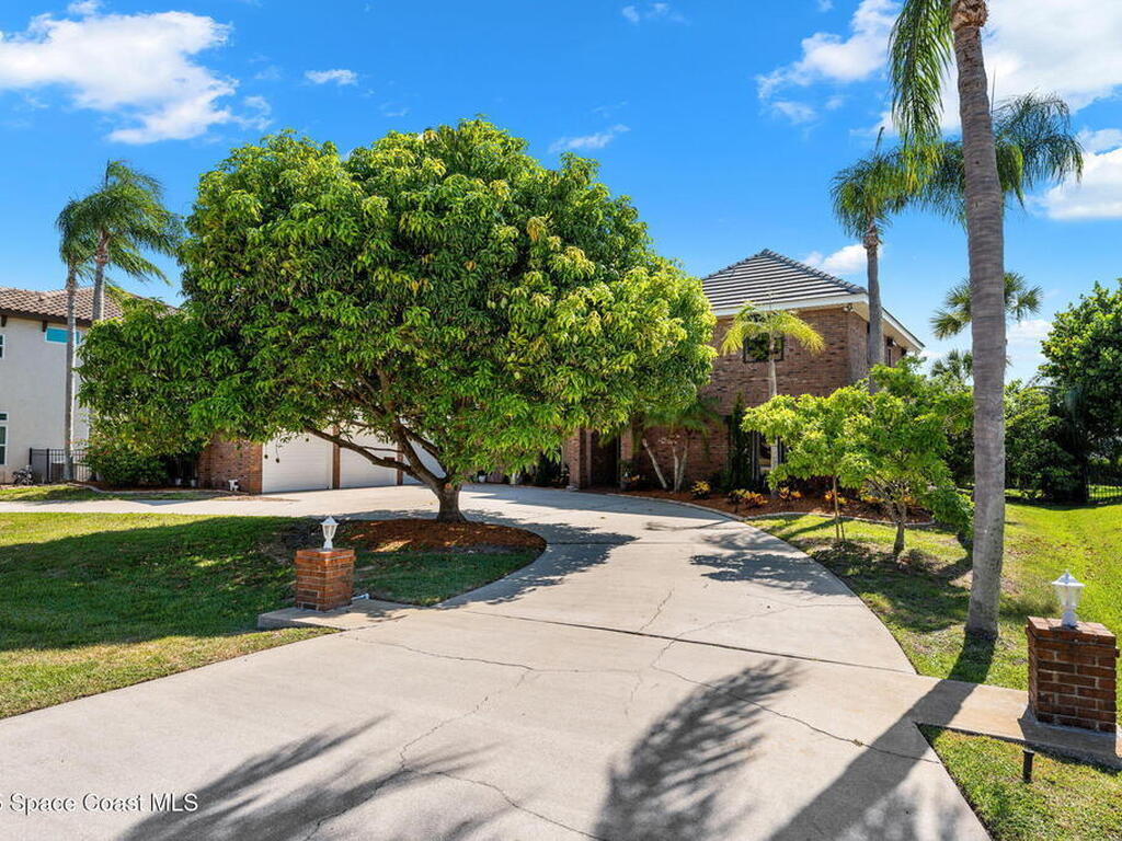 418 Lanternback Island Drive, Satellite Beach, FL 32937