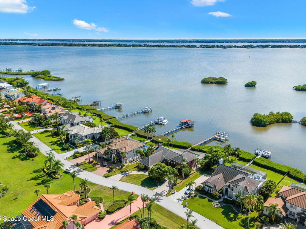 418 Lanternback Island Drive, Satellite Beach, FL 32937