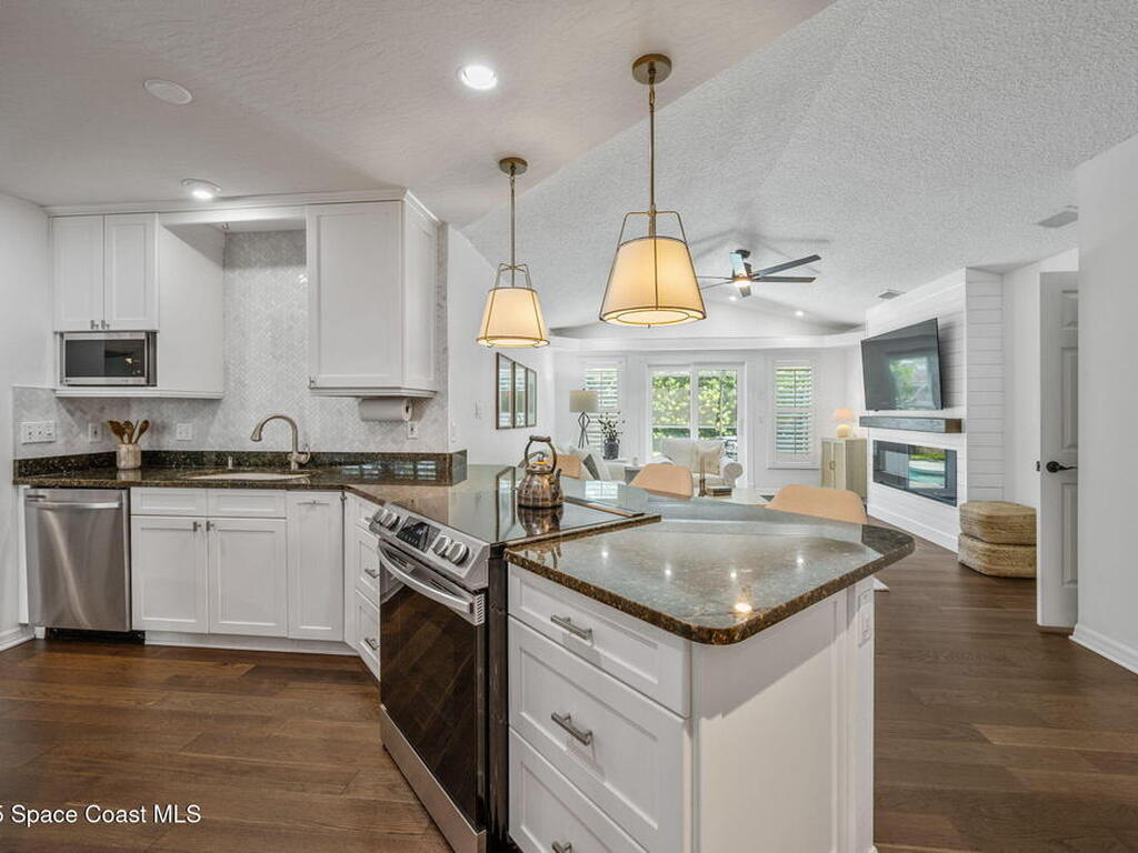 2683 Majestic Avenue, Melbourne, FL 32934