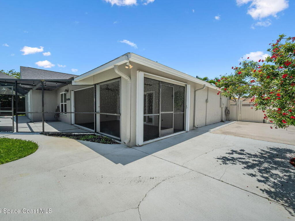 2683 Majestic Avenue, Melbourne, FL 32934