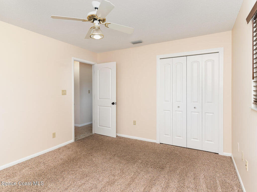 2175 Lacourt Lane, Malabar, FL 32950