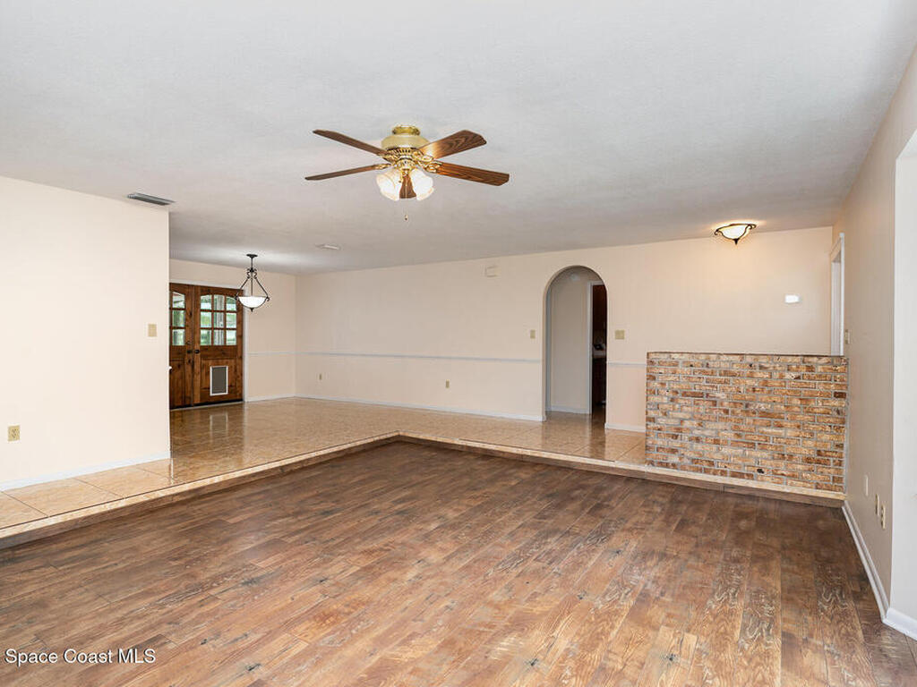 2175 Lacourt Lane, Malabar, FL 32950