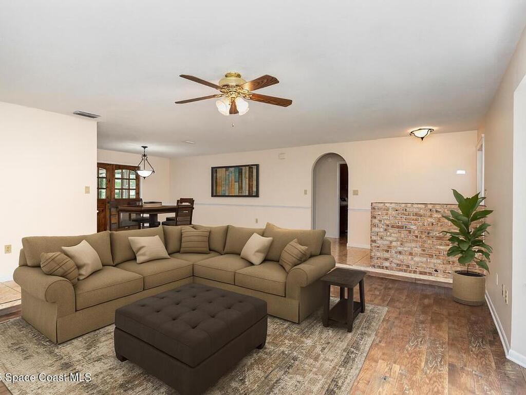 2175 Lacourt Lane, Malabar, FL 32950