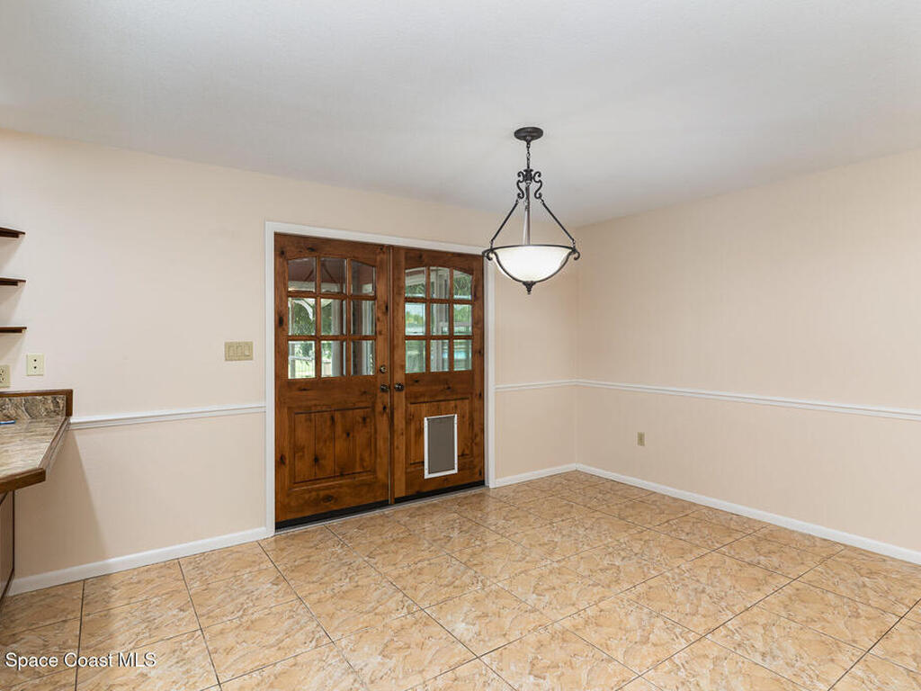 2175 Lacourt Lane, Malabar, FL 32950