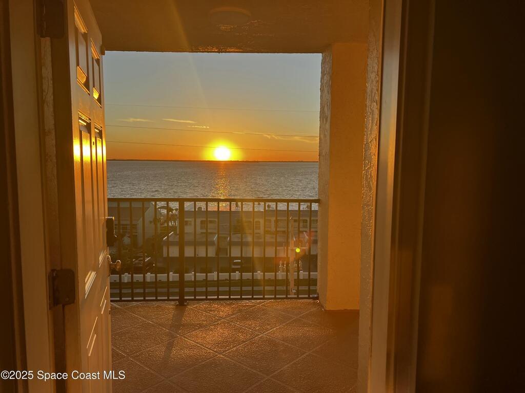 2815 S Atlantic Avenue, Cocoa Beach, FL 32931
