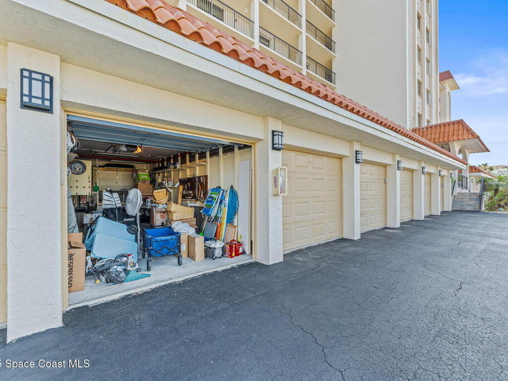 2815 S Atlantic Avenue, Cocoa Beach, FL 32931