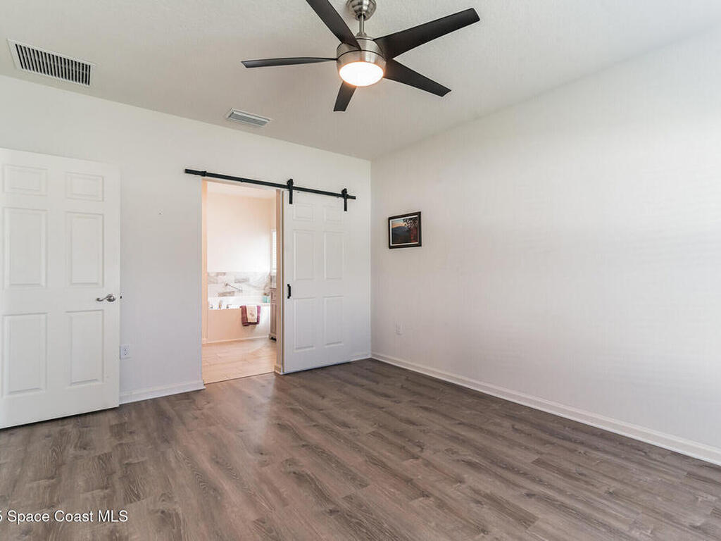 1902 Elkins Point Drive, Melbourne, FL 32935