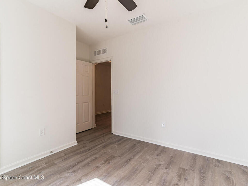 1902 Elkins Point Drive, Melbourne, FL 32935