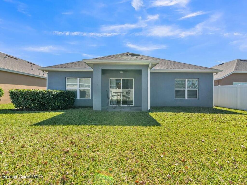 1902 Elkins Point Drive, Melbourne, FL 32935