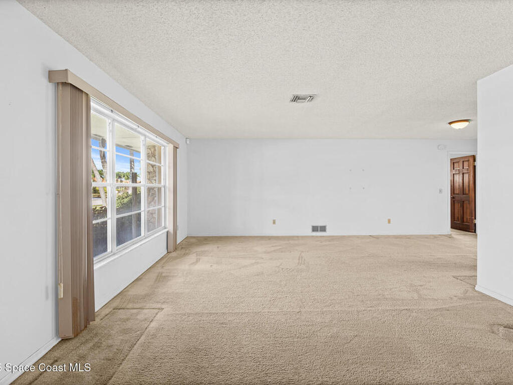 620 Barcelona Court, Satellite Beach, FL 32937