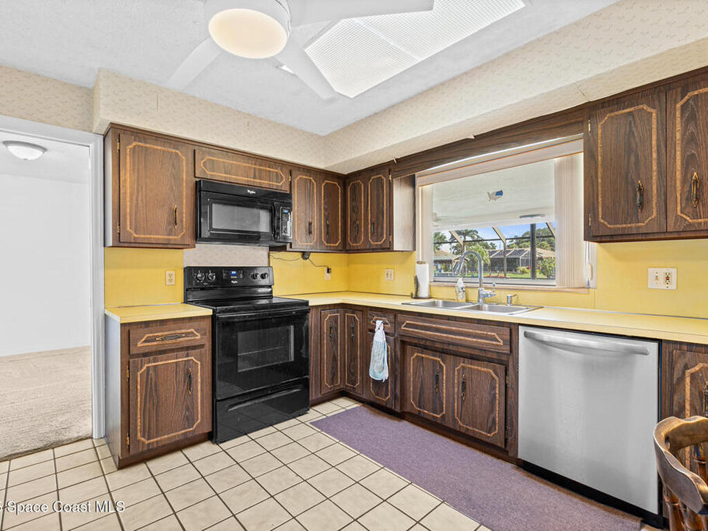 620 Barcelona Court, Satellite Beach, FL 32937