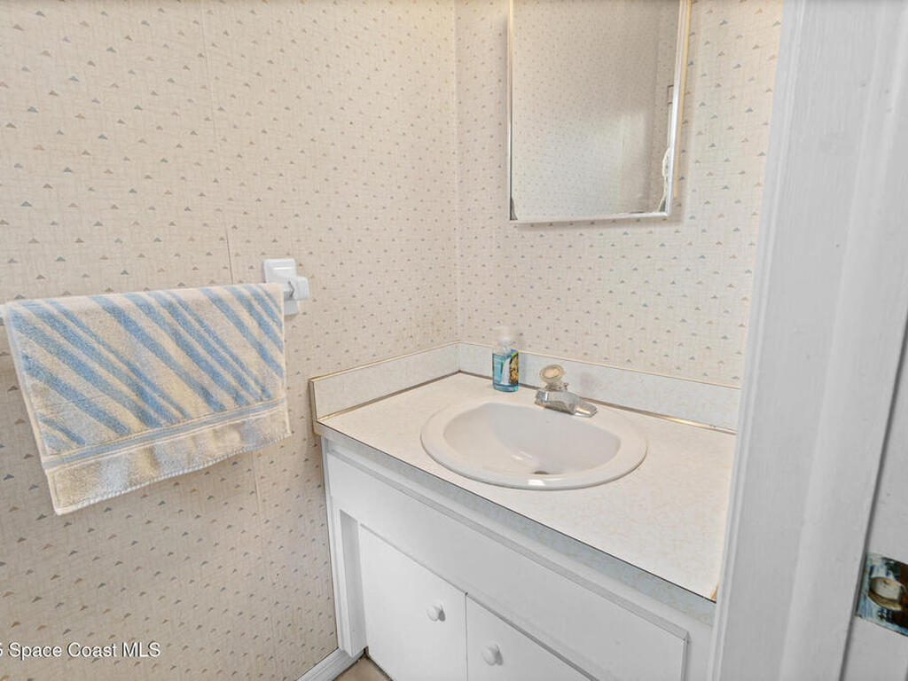 620 Barcelona Court, Satellite Beach, FL 32937