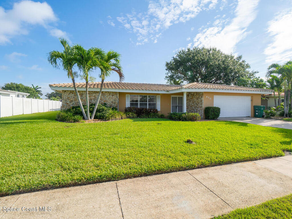 620 Barcelona Court, Satellite Beach, FL 32937