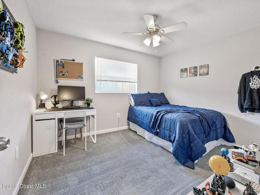 1325 Johns Circle, Merritt Island, FL 32952