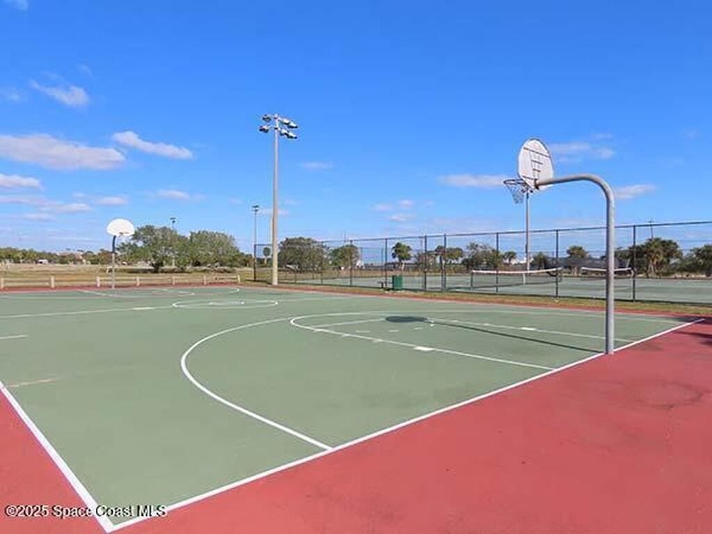 1325 Johns Circle, Merritt Island, FL 32952