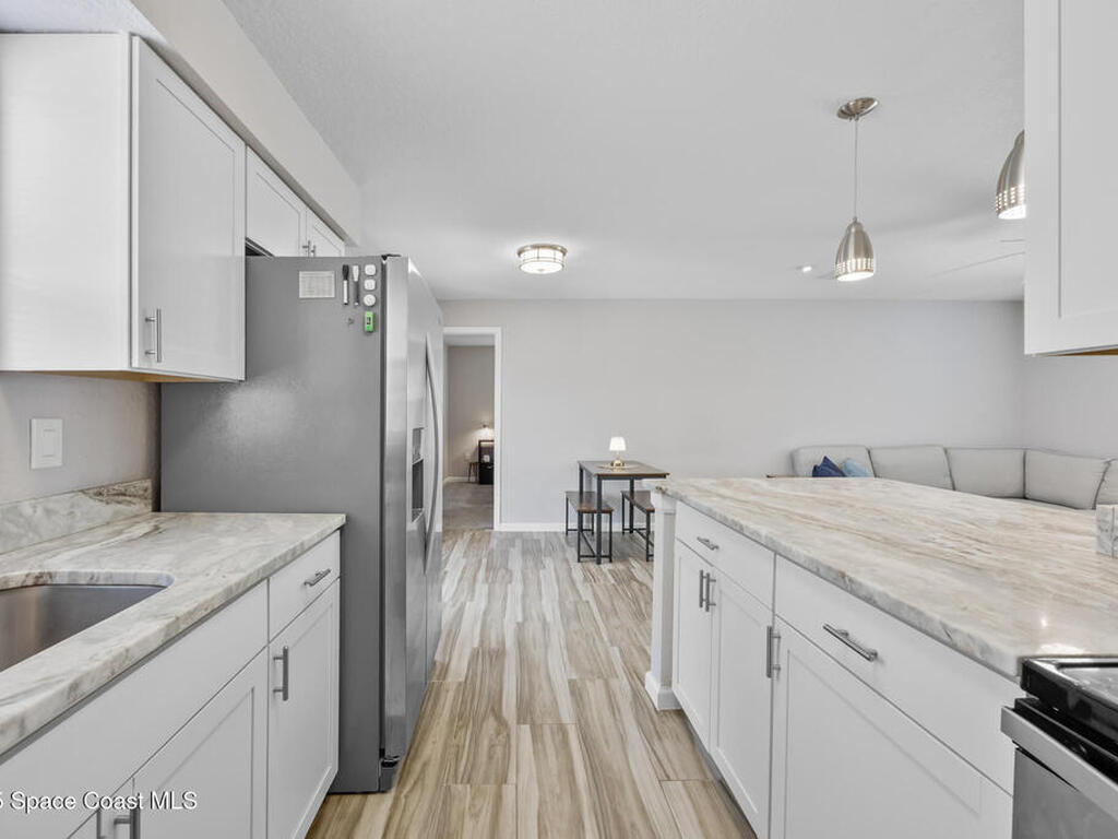 1325 Johns Circle, Merritt Island, FL 32952