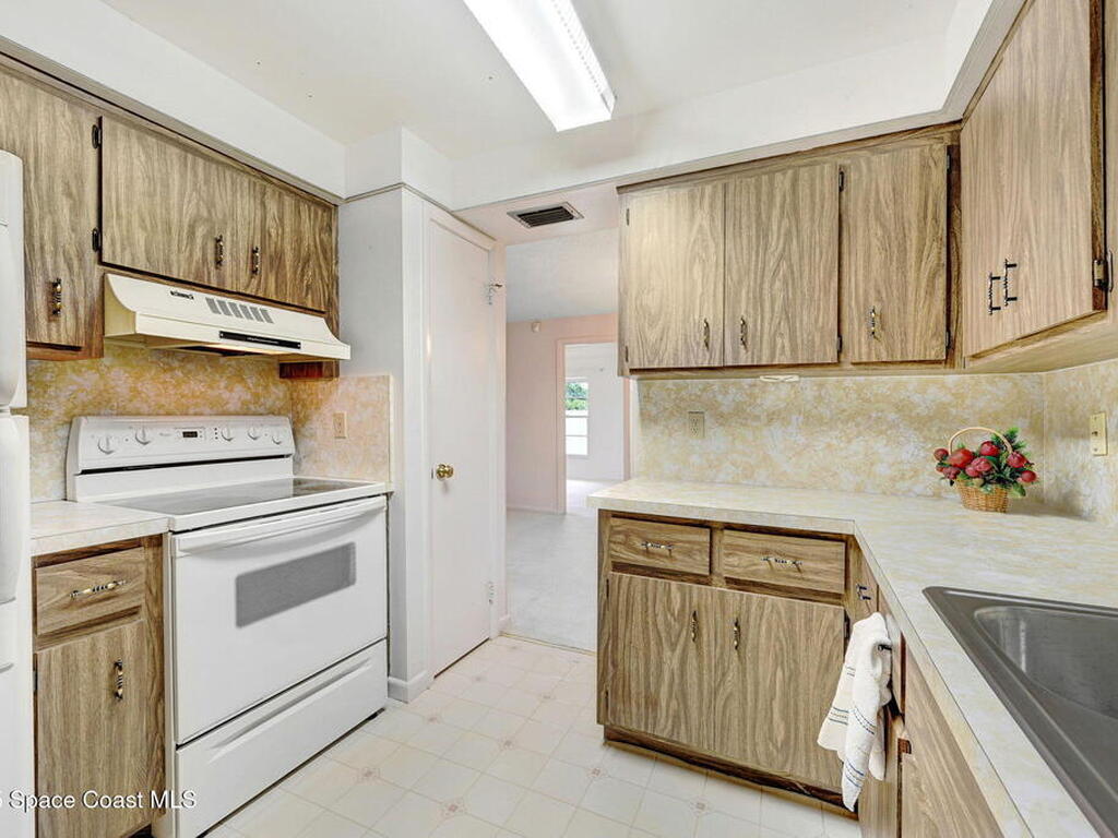 407 Heather Avenue, Palm Bay, FL 32907