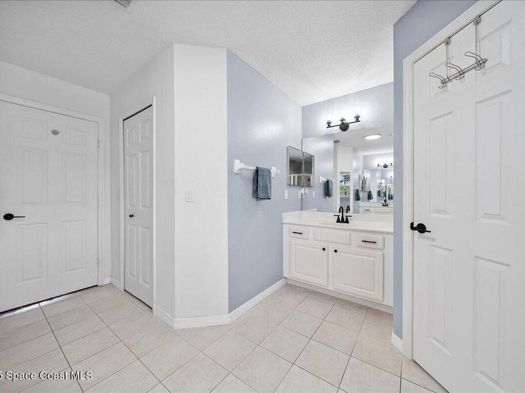 2933 Anjar Avenue, Palm Bay, FL 32908