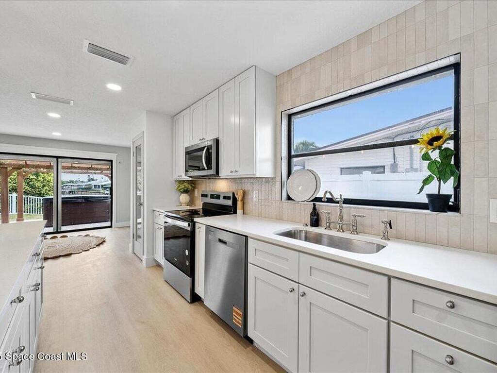 1500 S Harbor Drive, Merritt Island, FL 32952