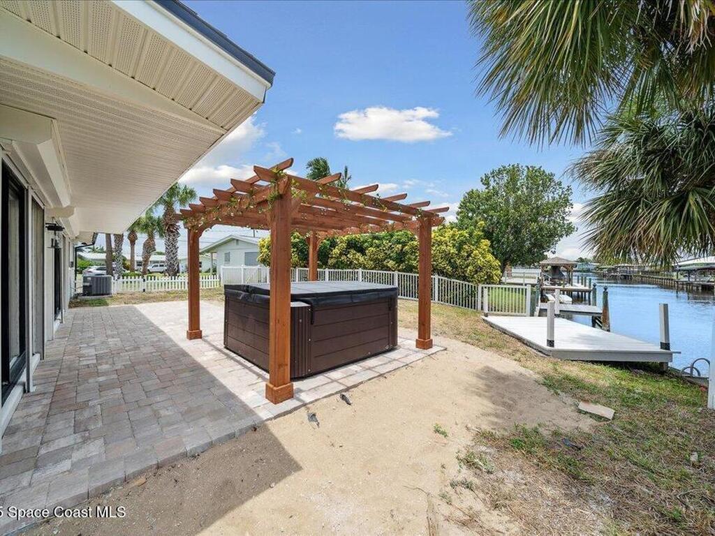 1500 S Harbor Drive, Merritt Island, FL 32952