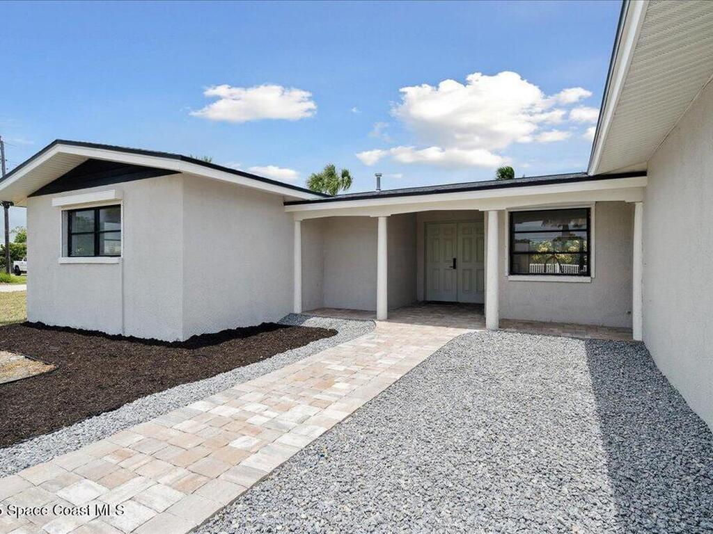 1500 S Harbor Drive, Merritt Island, FL 32952