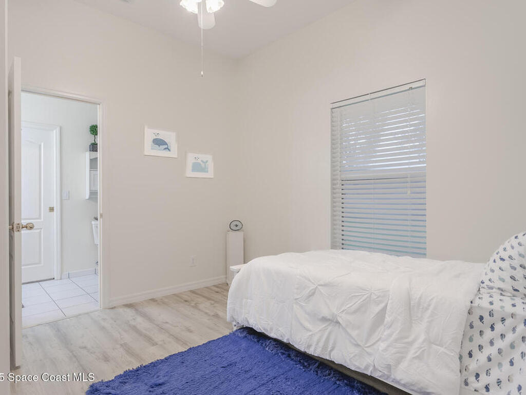 1045 Worthington Spring Drive, Melbourne, FL 32940
