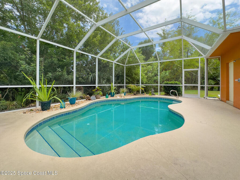 1045 Worthington Spring Drive, Melbourne, FL 32940