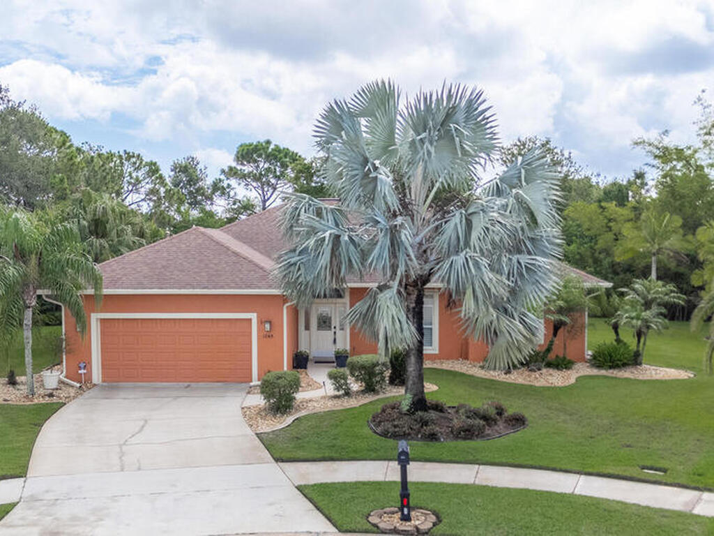 1045 Worthington Spring Drive, Melbourne, FL 32940