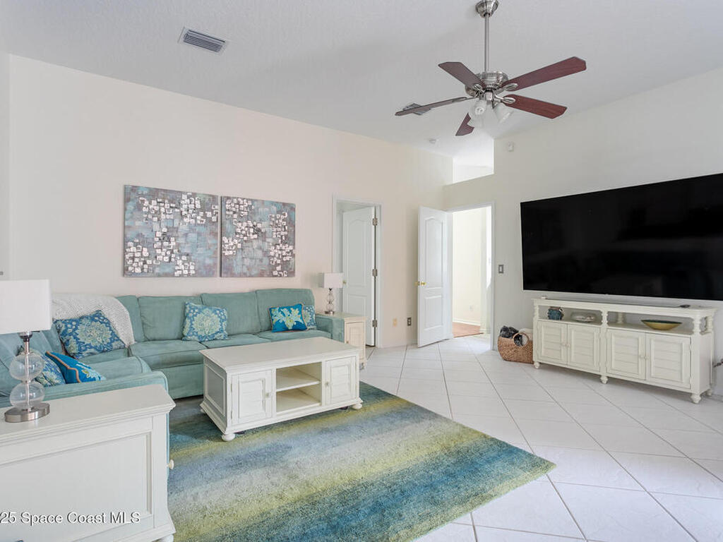 1045 Worthington Spring Drive, Melbourne, FL 32940