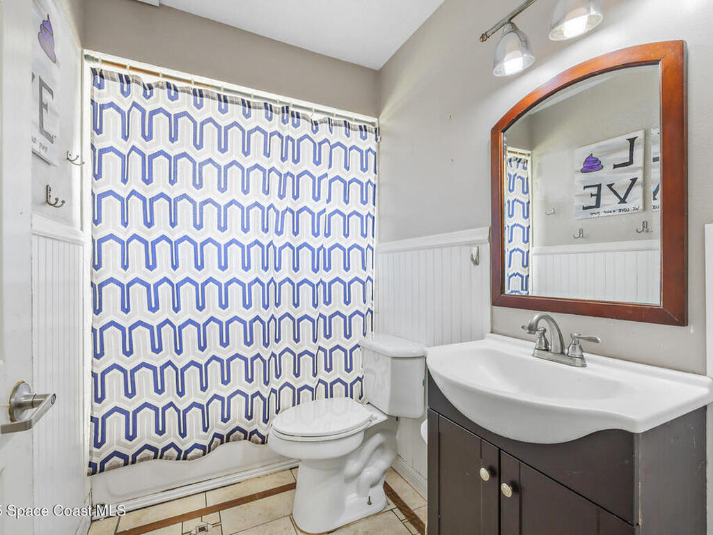 581 Jupiter Boulevard, Palm Bay, FL 32907