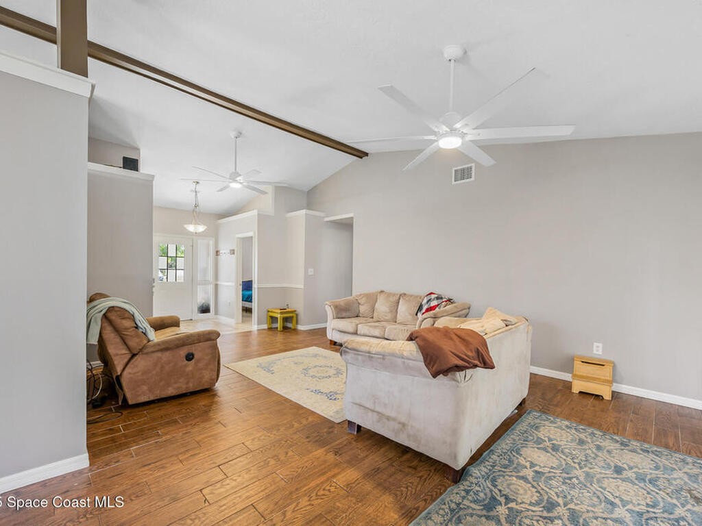 581 Jupiter Boulevard, Palm Bay, FL 32907