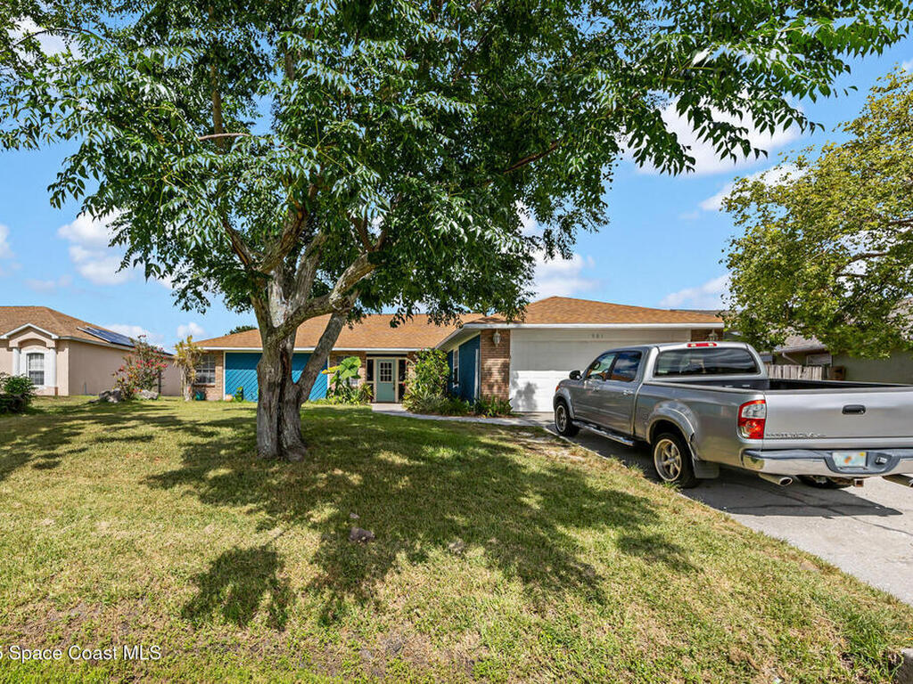 581 Jupiter Boulevard, Palm Bay, FL 32907