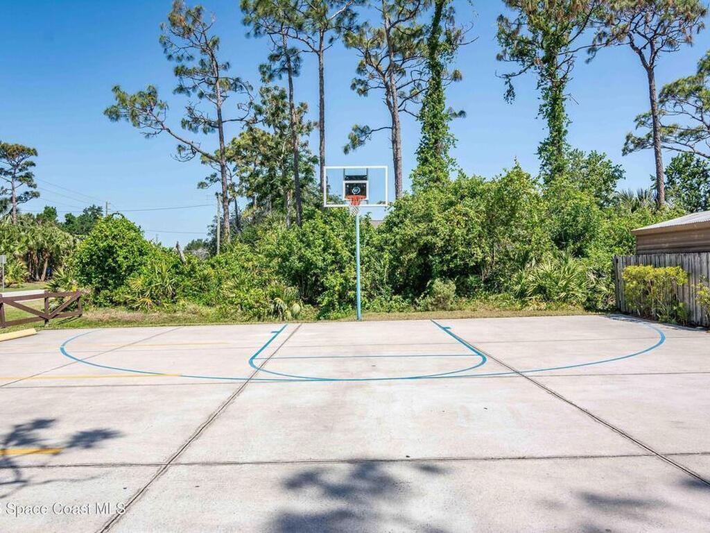 3750 Shady Run Road, Melbourne, FL 32934