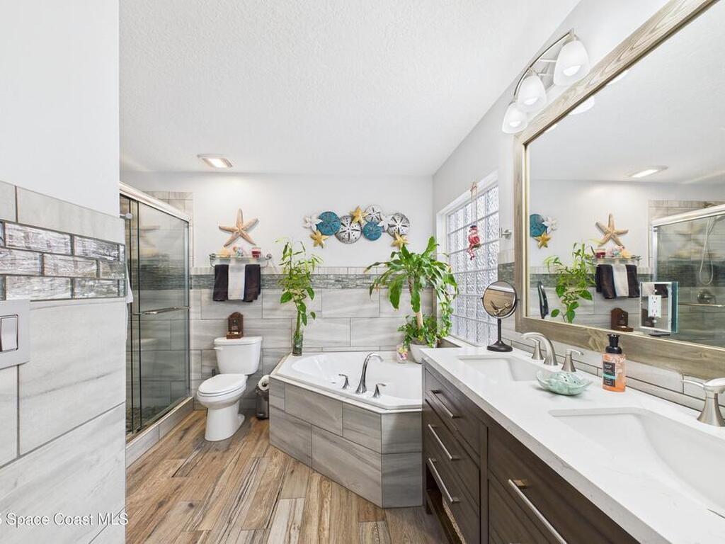 8325 105th Court, Vero Beach, FL 32967
