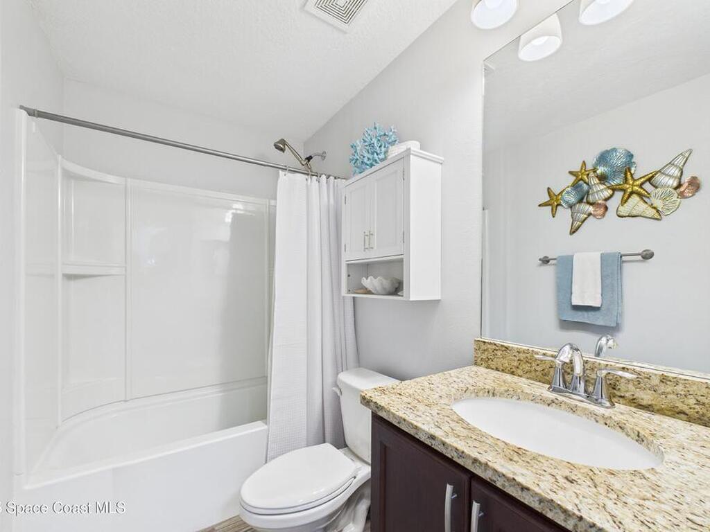 8325 105th Court, Vero Beach, FL 32967